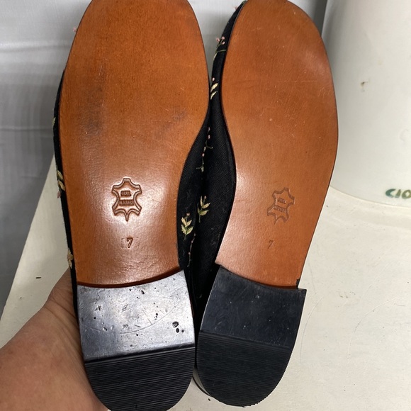 Chelsea Textiles Embroidered Mules Size 7 - Picture 7 of 9